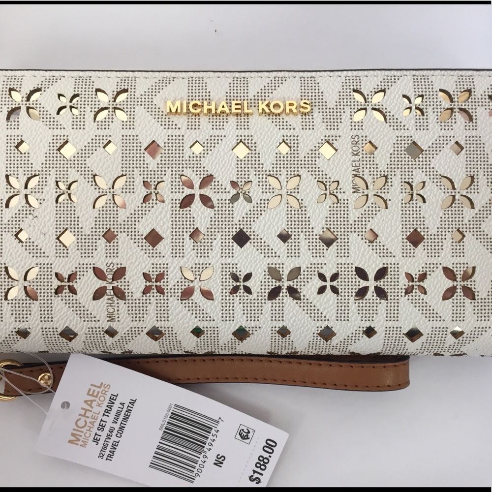 Michael Kors Signature   Wallet